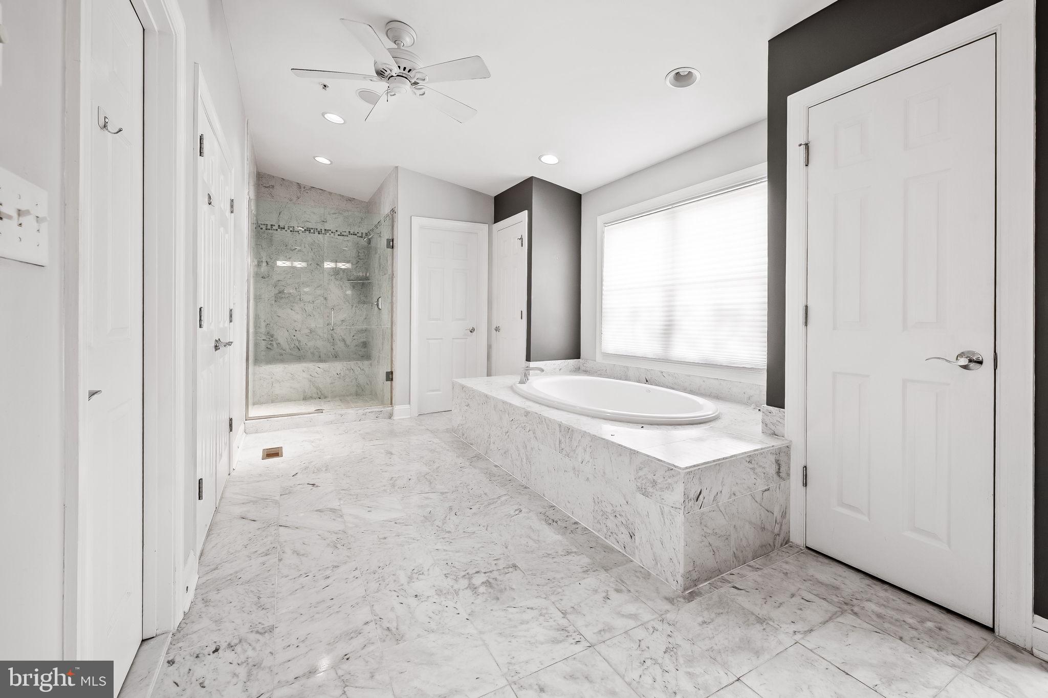 1234 Dockside Circle Baltimore, MD 21224 - Photo 17 of 43