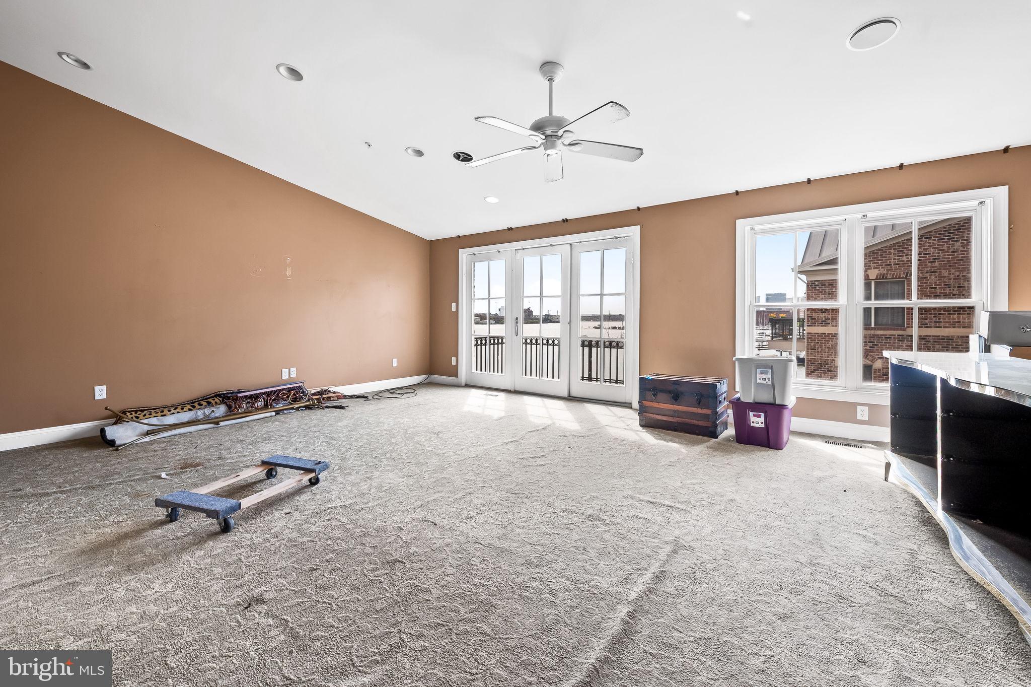 1234 Dockside Circle Baltimore, MD 21224 - Photo 23 of 43