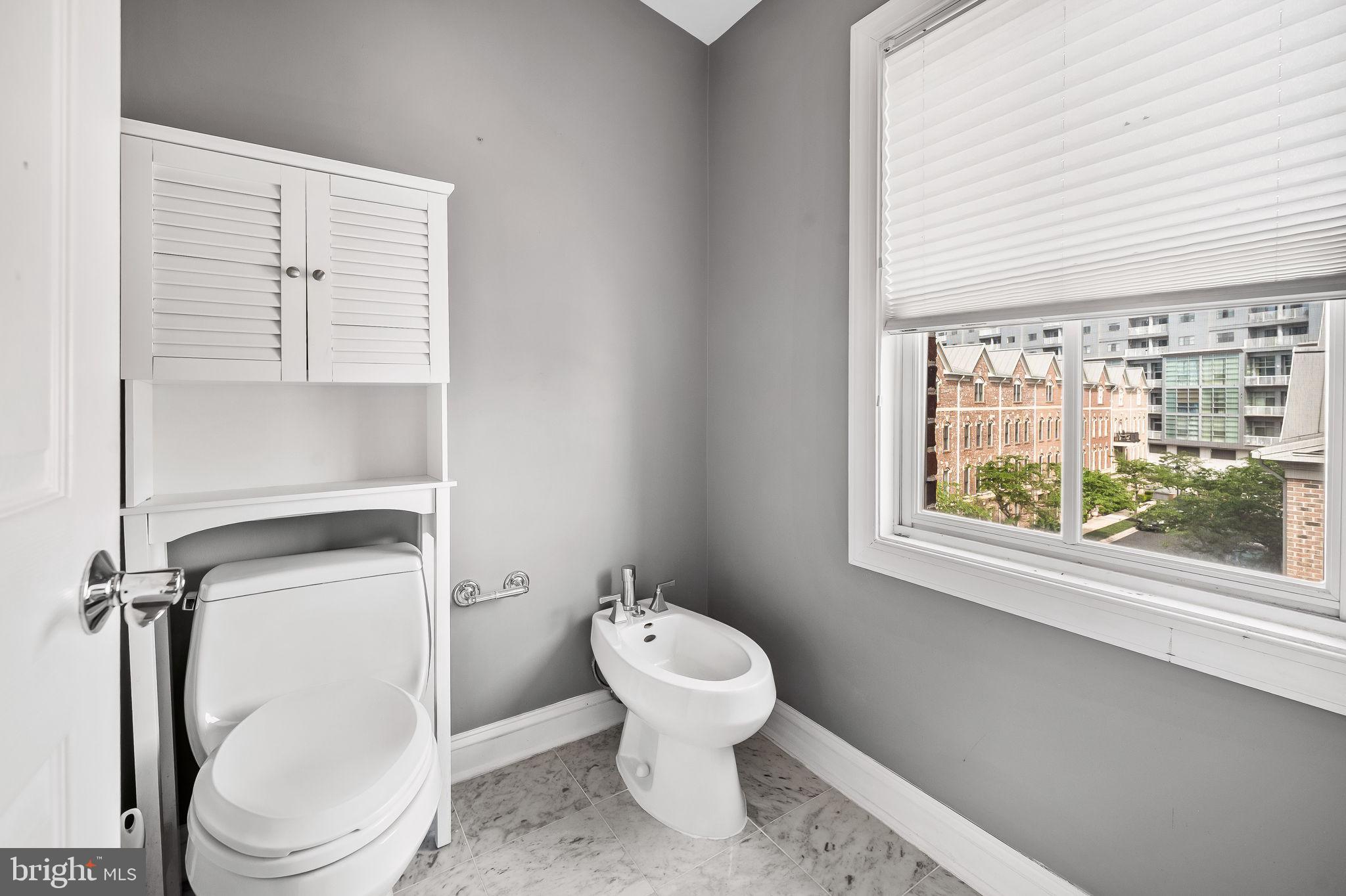 1234 Dockside Circle Baltimore, MD 21224 - Photo 24 of 43