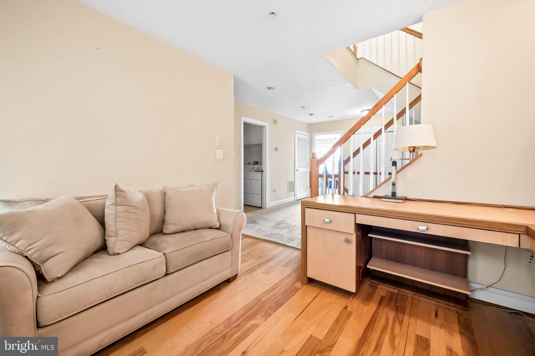 1234 Dockside Circle Baltimore, MD 21224 - Photo 39 of 43