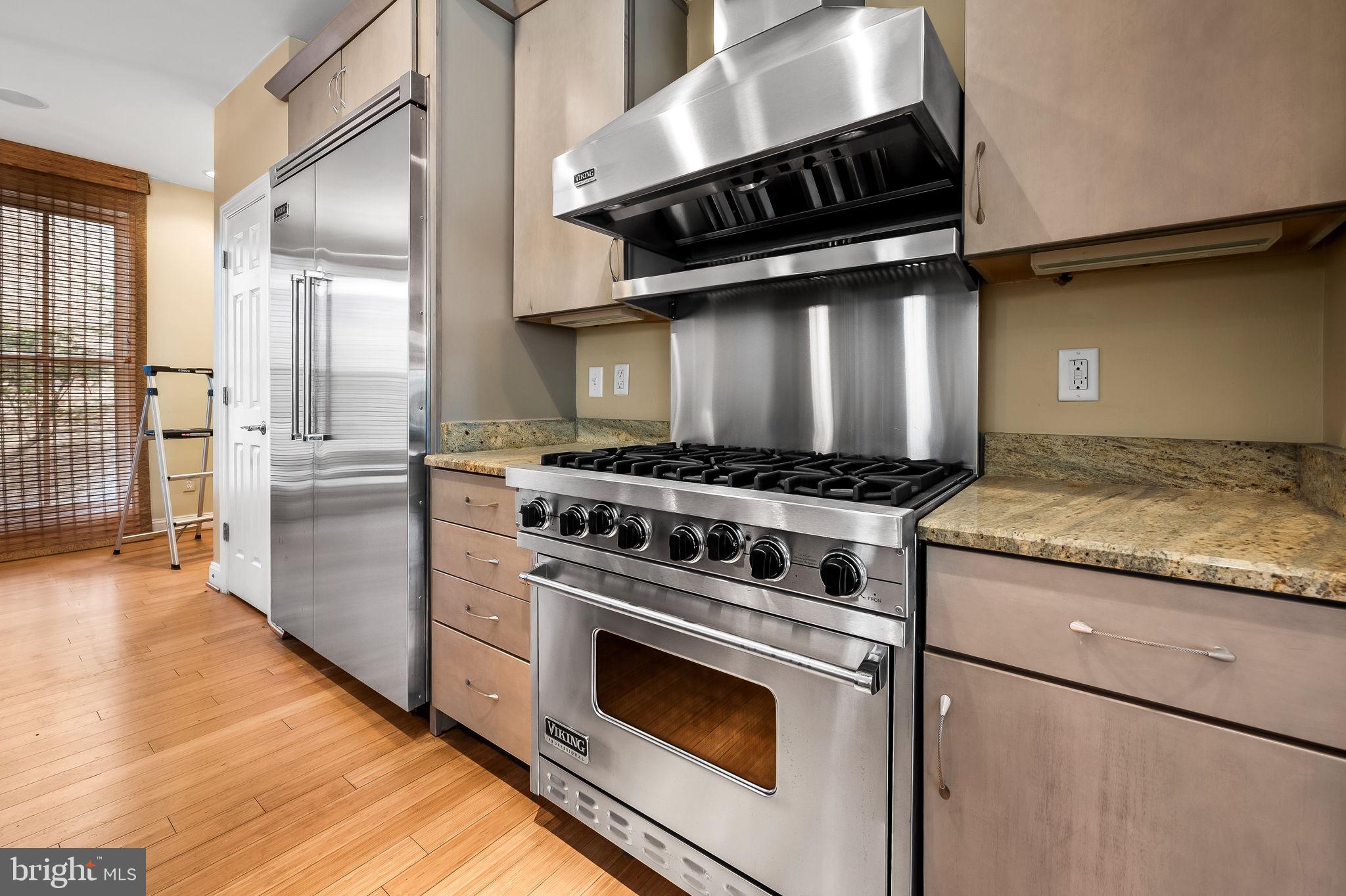 1234 Dockside Circle Baltimore, MD 21224 - Photo 9 of 43