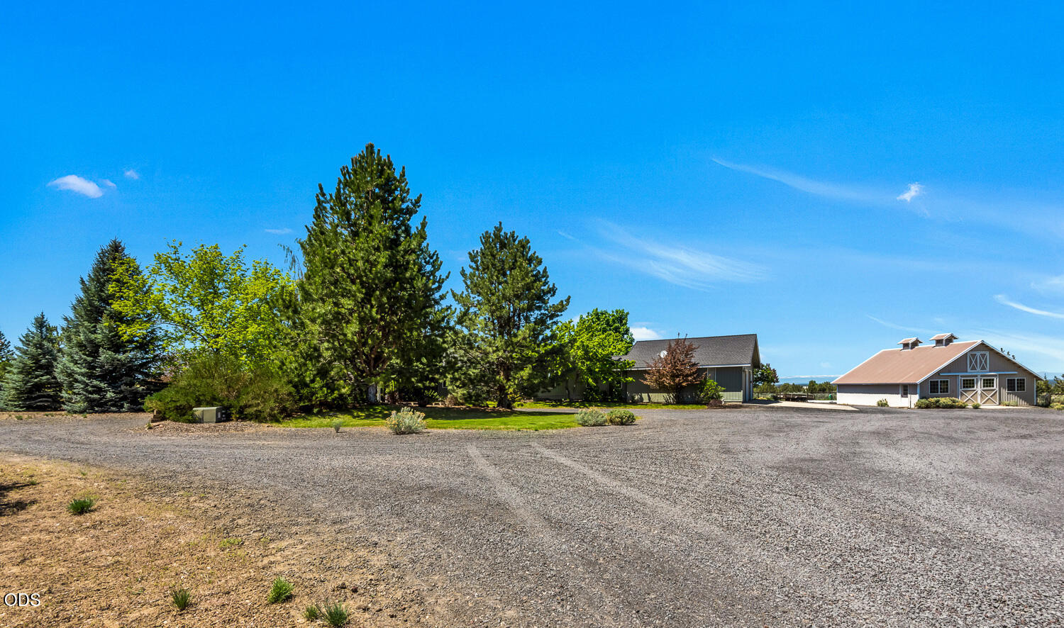 8341 Southwest Copley Road Powell Butte, OR 97753 - Photo 35 of 44
