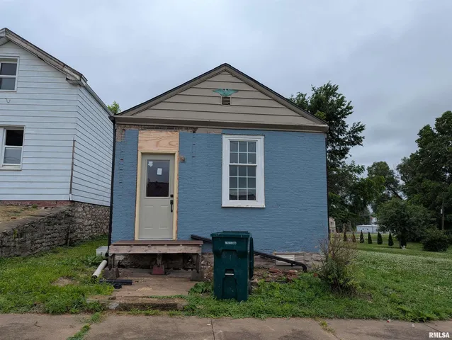 $15,000 | 420 Kentucky Street, Quincy, IL 62301