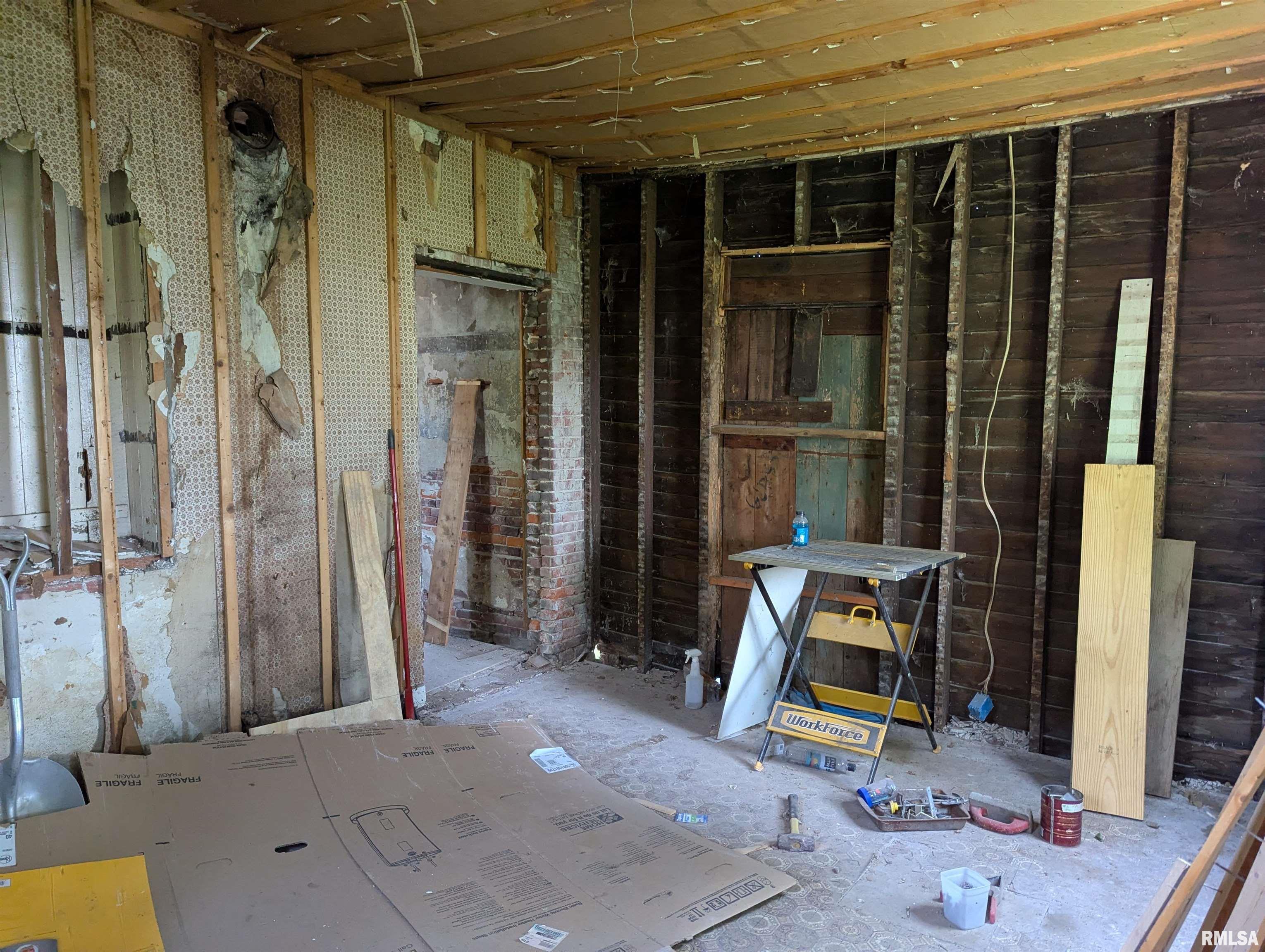 420 Kentucky Street Quincy, IL 62301 - Photo 4 of 8