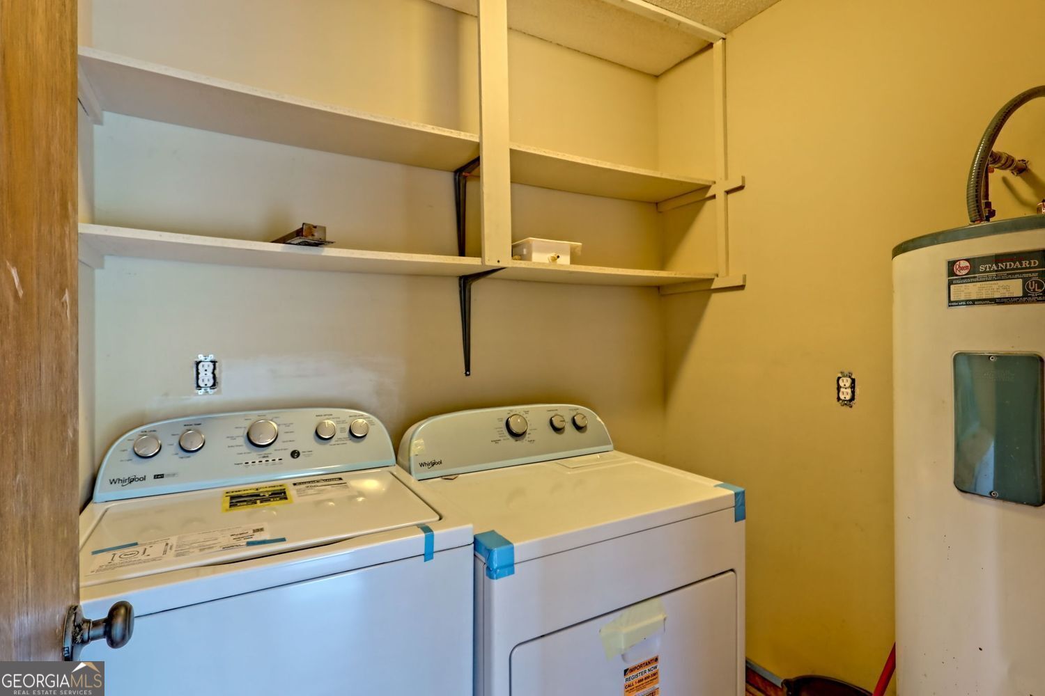 156 Tahoe Lane Dillard, GA 30537 - Photo 40 of 76 a utility room with dryer and washer