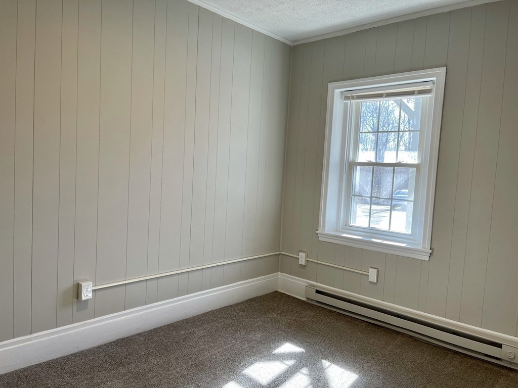 68 Grove Clinton Ma, Unit A Clinton, MA 01510 - Photo 14 of 15