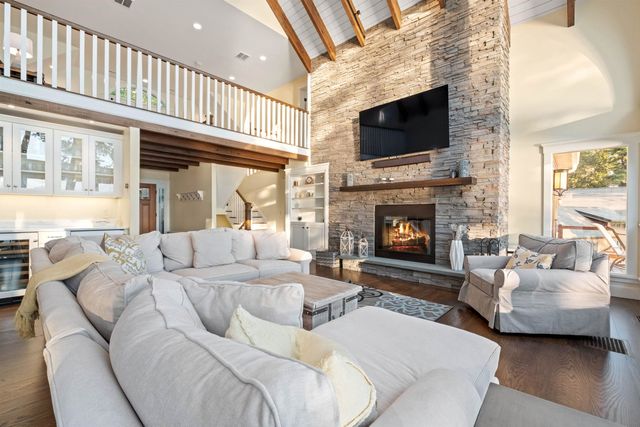 $5,195,000 | 19 Alderberry Lane, Moultonborough, NH 03254