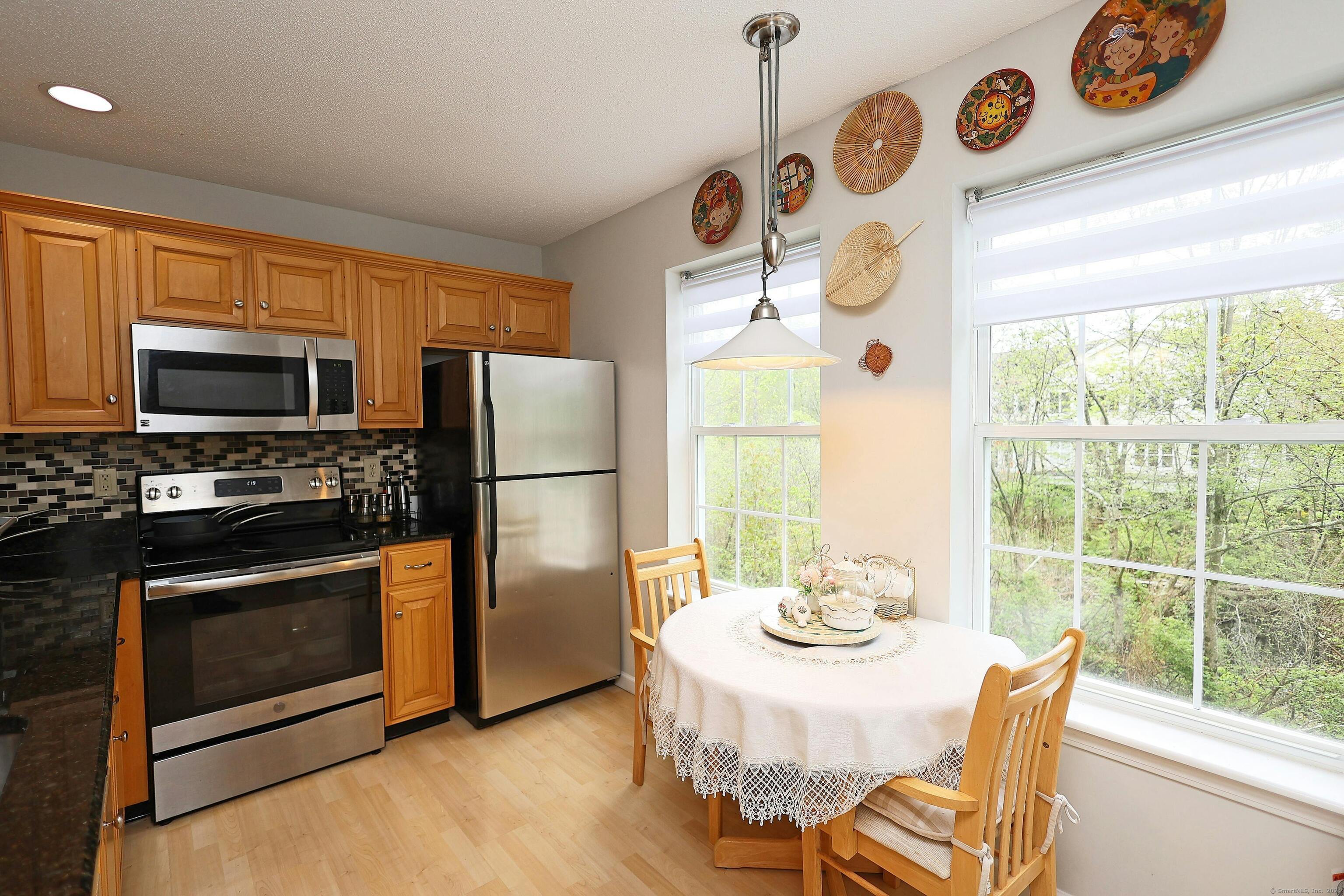 633 Danbury Road, Unit 22 Ridgefield, CT 06877 - Photo 8 of 30