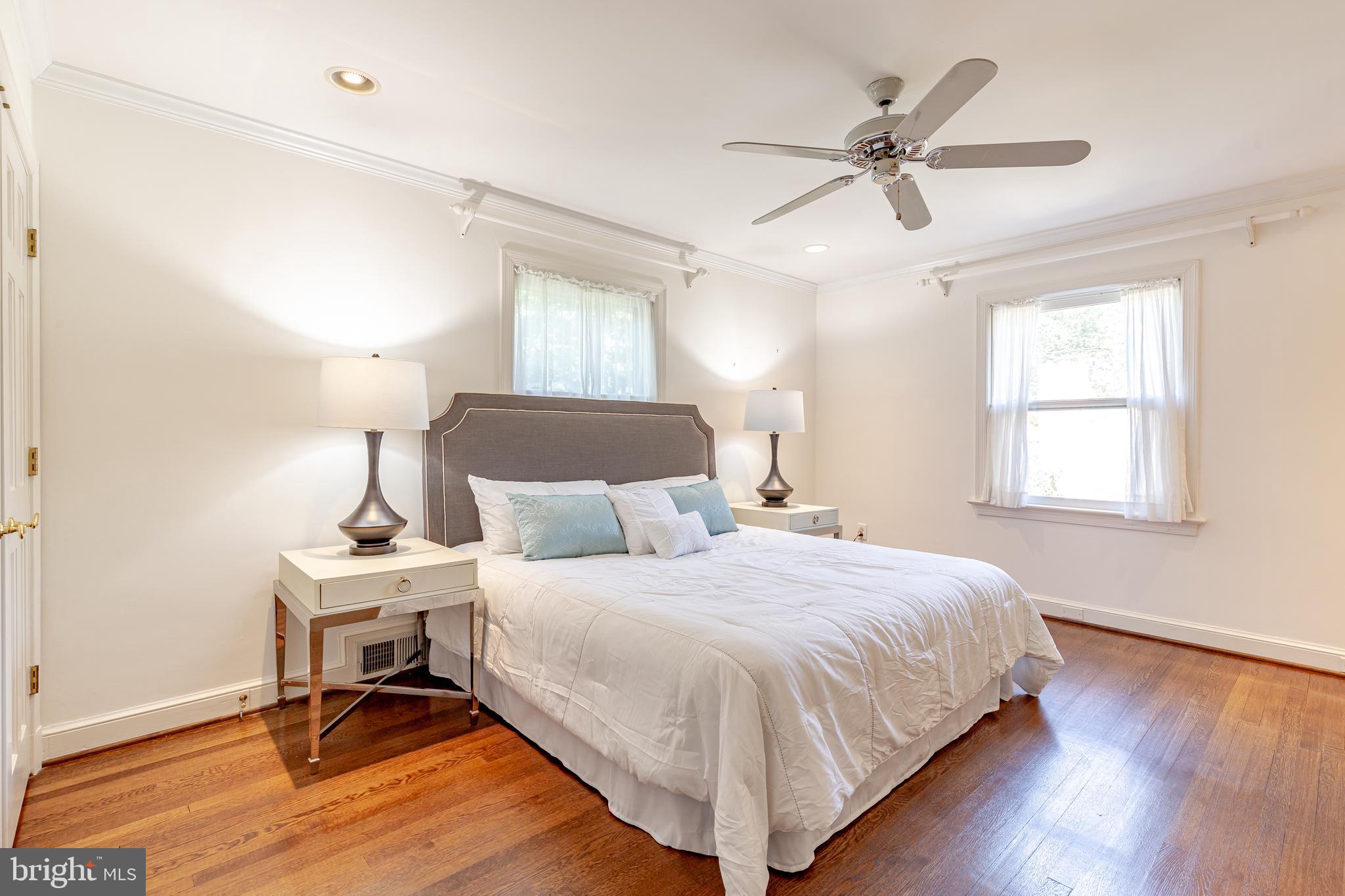 4702 Reservoir Road Northwest Washington, DC 20007 - Photo 14 of 27