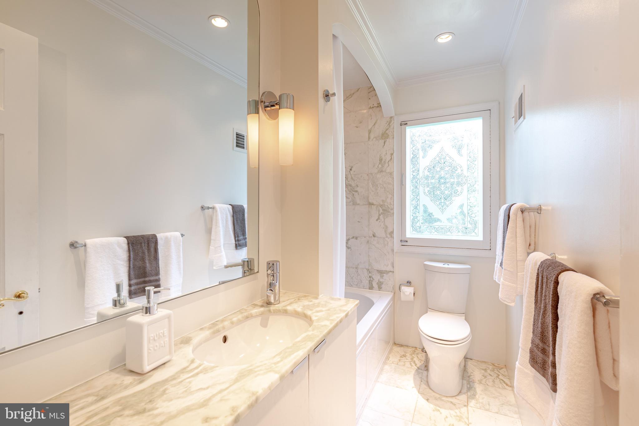 4702 Reservoir Road Northwest Washington, DC 20007 - Photo 18 of 27