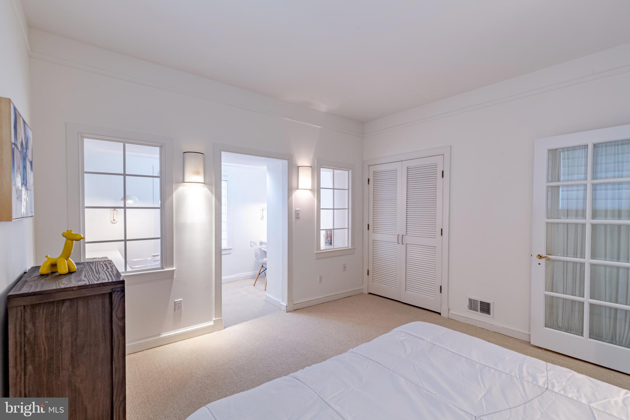 4702 Reservoir Road Northwest Washington, DC 20007 - Photo 21 of 27