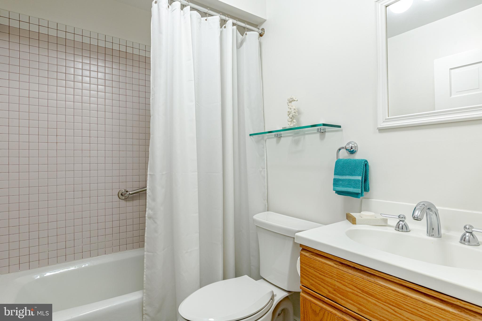 4702 Reservoir Road Northwest Washington, DC 20007 - Photo 23 of 27