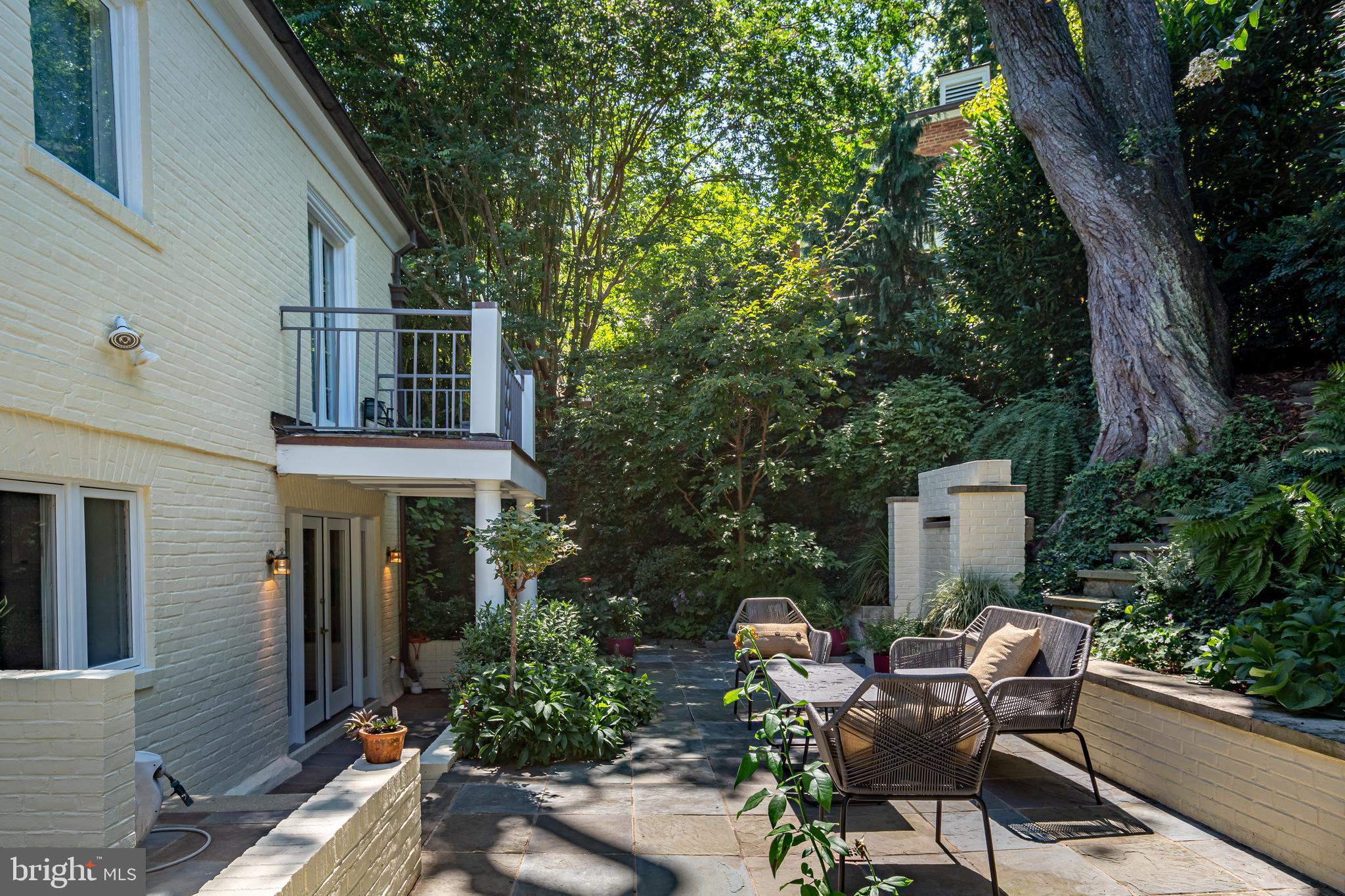 4702 Reservoir Road Northwest Washington, DC 20007 - Photo 27 of 27