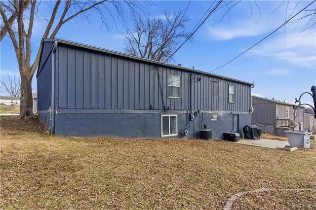 $245,000 | 8435 Tauromee Avenue, Kansas City, KS 66112