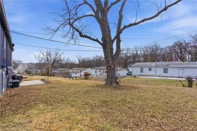 $245,000 | 8435 Tauromee Avenue, Kansas City, KS 66112