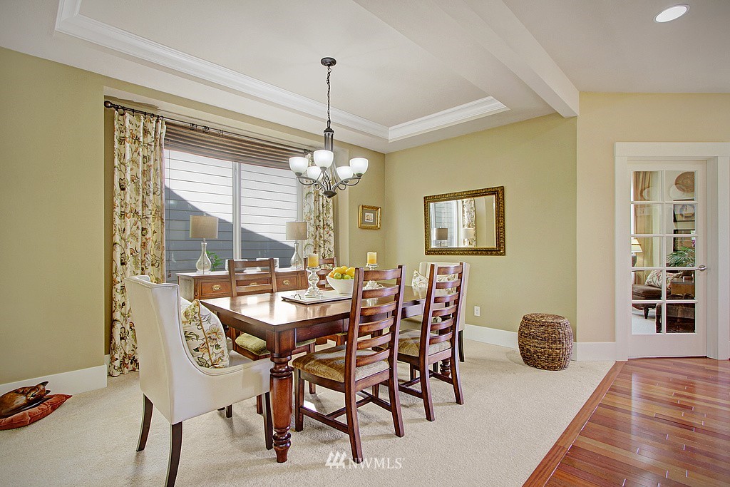 5126 Northeast 9th Place Renton, WA 98059 - Photo 9 of 20