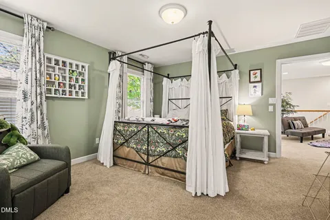 $499,995 | 911 North Columbia Street, Chapel Hill, NC 27516