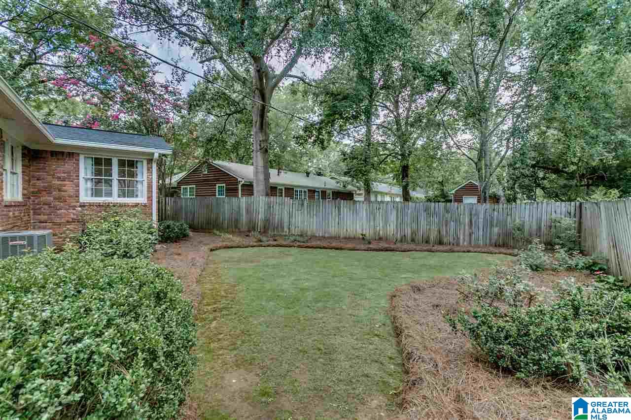 4226 MountainDale Road Birmingham, AL 35213 - Photo 9 of 37