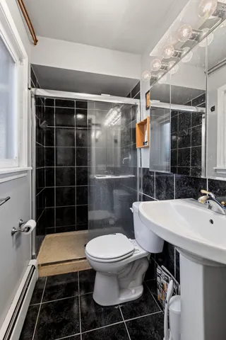 $274,900 | 1537 West Farwell Avenue, Unit 1N, Chicago, IL 60626