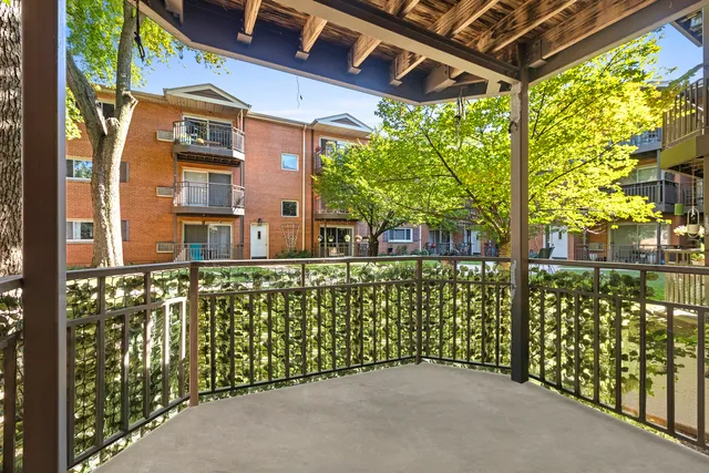 $274,900 | 1537 West Farwell Avenue, Unit 1N, Chicago, IL 60626