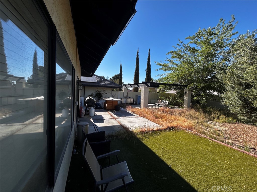 14981 Pamlico Road Apple Valley, CA 92307 - Photo 7 of 12
