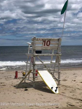 $3,800 | 369 Beach Front, Manasquan, NJ 08736