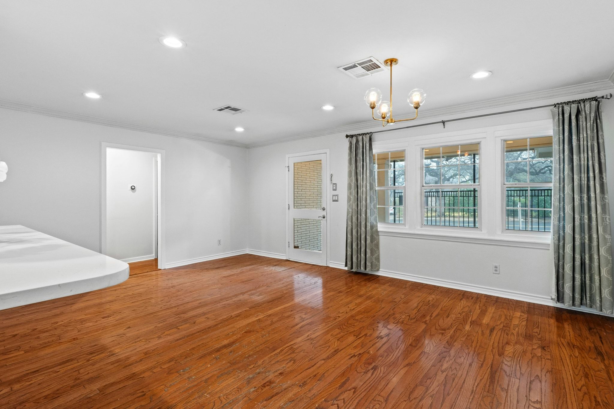 2404 Westover Road Austin, TX 78703 - Photo 18 of 23
