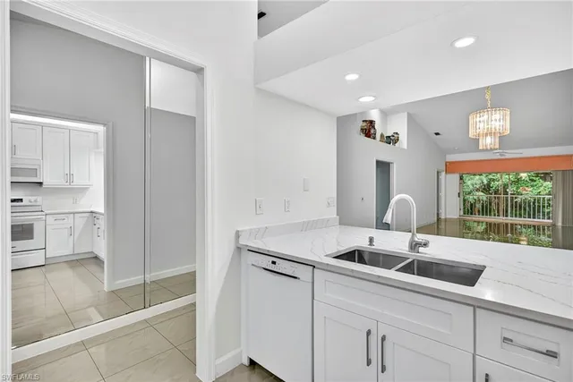 $379,000 | 2325 Hidden Lake Drive, Unit 3802, Naples, FL 34112