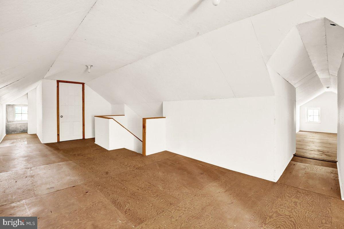 284 Old Mill Road Parkesburg, PA 19365 - Photo 33 of 50 a view of an empty room