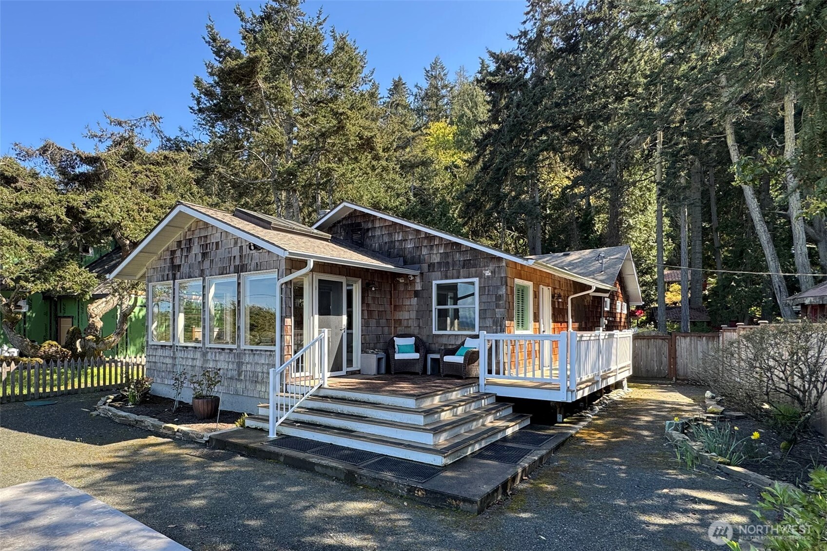 2390 Place Road Port Angeles, WA 98363 - Photo 2 of 40