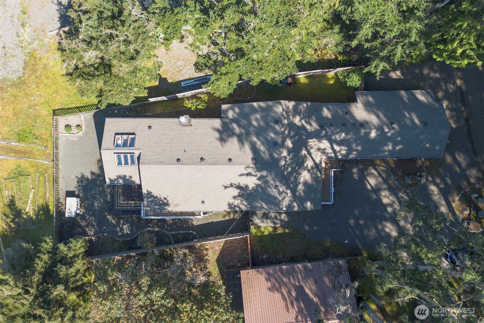 2390 Place Road Port Angeles, WA 98363 - Photo 36 of 40