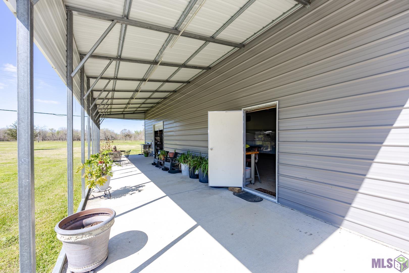 28010 Intracoastal Road Plaquemine, LA 70764 - Photo 33 of 45