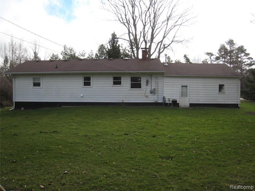 2089 Mitchell Lake Road Attica, MI 48412 - Photo 4 of 23 Back.jpg