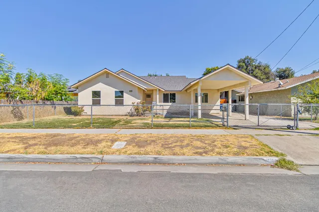 $349,900 | 3243 East Simpson Avenue, Fresno, CA 93703