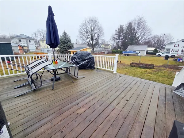 $159,900 | 903 Cedar Street, Southport, NY 14904
