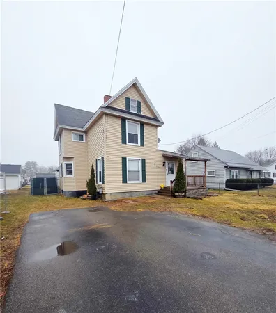 $159,900 | 903 Cedar Street, Southport, NY 14904