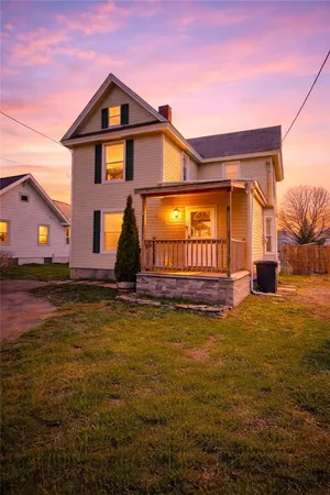 $159,900 | 903 Cedar Street, Southport, NY 14904