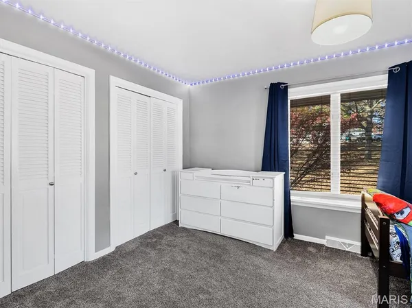 $335,000 | 705 South Mansion Street, Sullivan, MO 63080