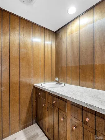 $335,000 | 705 South Mansion Street, Sullivan, MO 63080