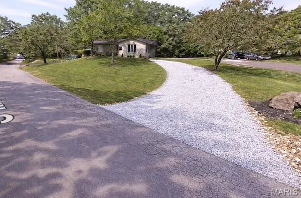 $335,000 | 705 South Mansion Street, Sullivan, MO 63080