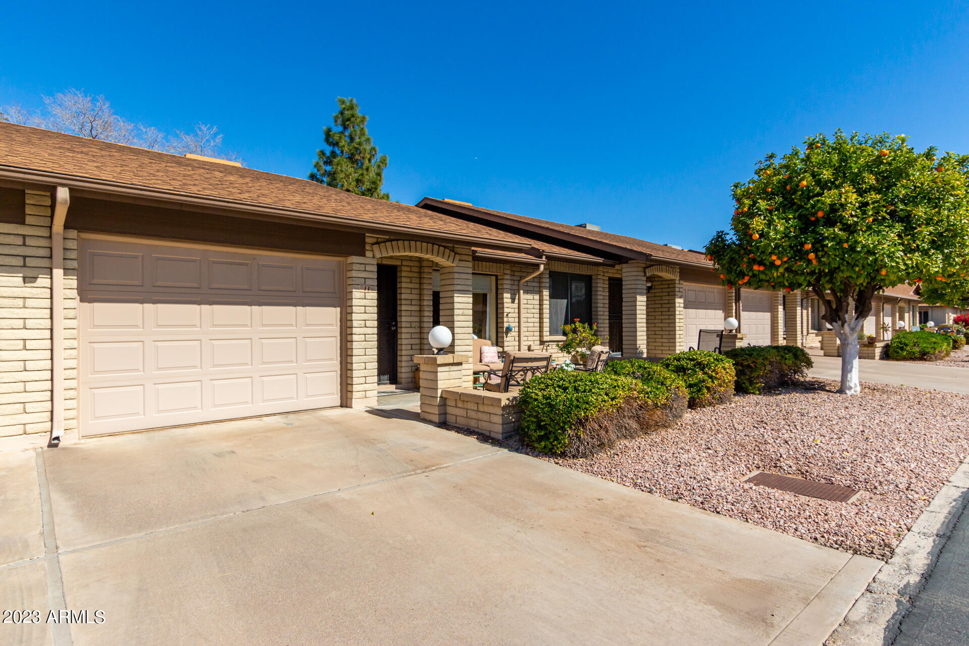 520 South Greenfield Road, Unit 11 Mesa, AZ 85206 - Photo 2 of 39 02-Greenfield