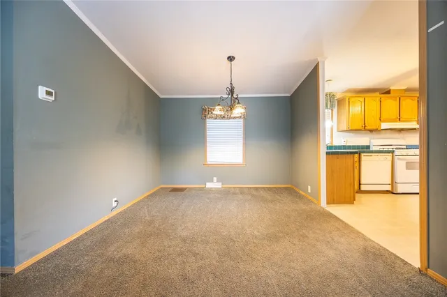 $224,900 | 15 Kelly Lane, Coventry, RI 02816