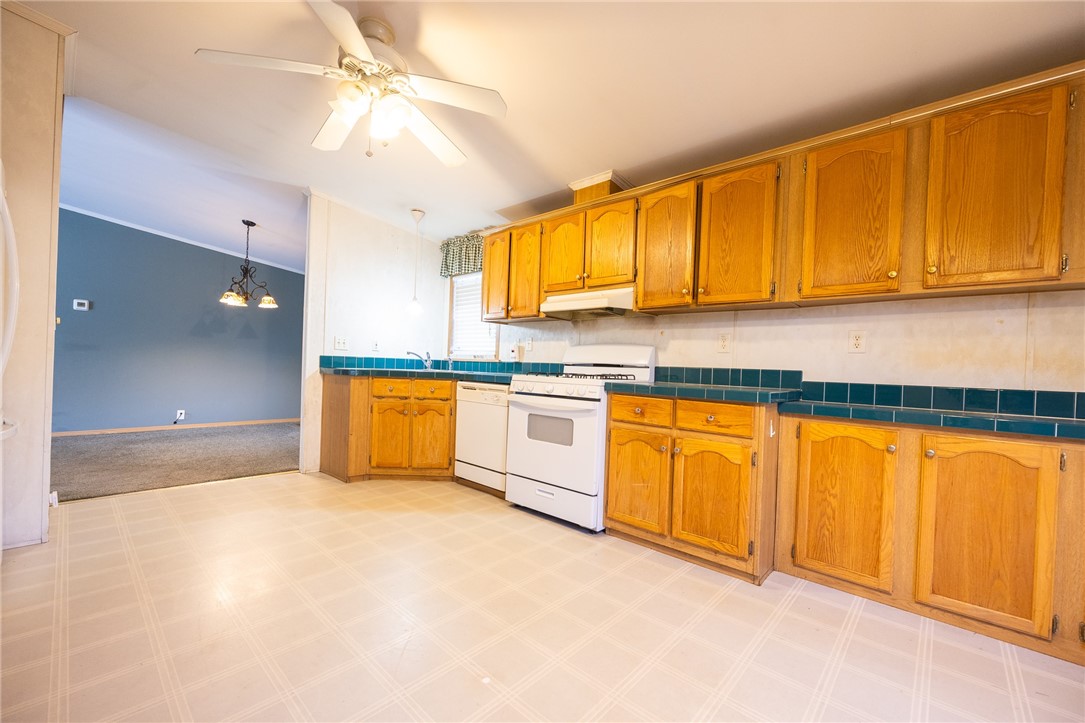 15 Kelly Lane Coventry, RI 02816 - Photo 13 of 34