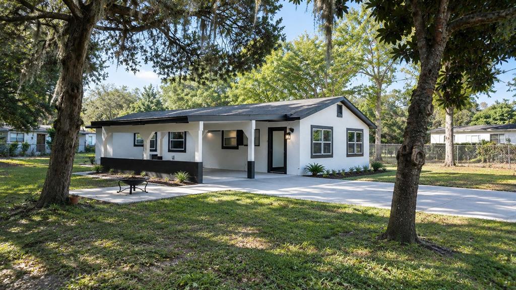 334 West Beresford Road DeLand, FL 32720 - Photo 15 of 16 Gallery Image 15
