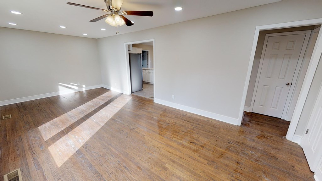 1405 Springfield Circle Augusta, GA 30909 - Photo 3 of 27