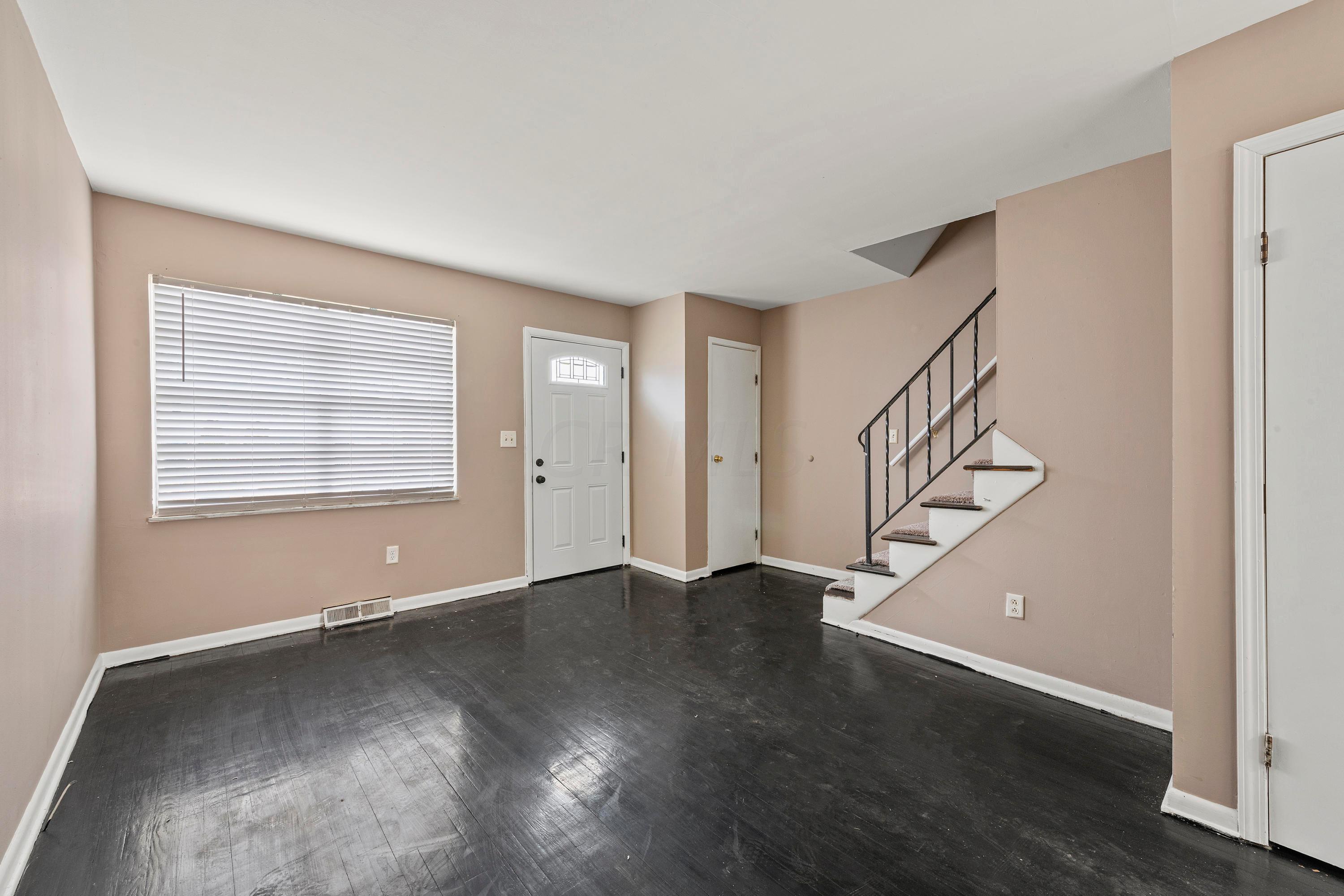 390 Barnett Road Columbus, OH 43213 - Photo 12 of 23