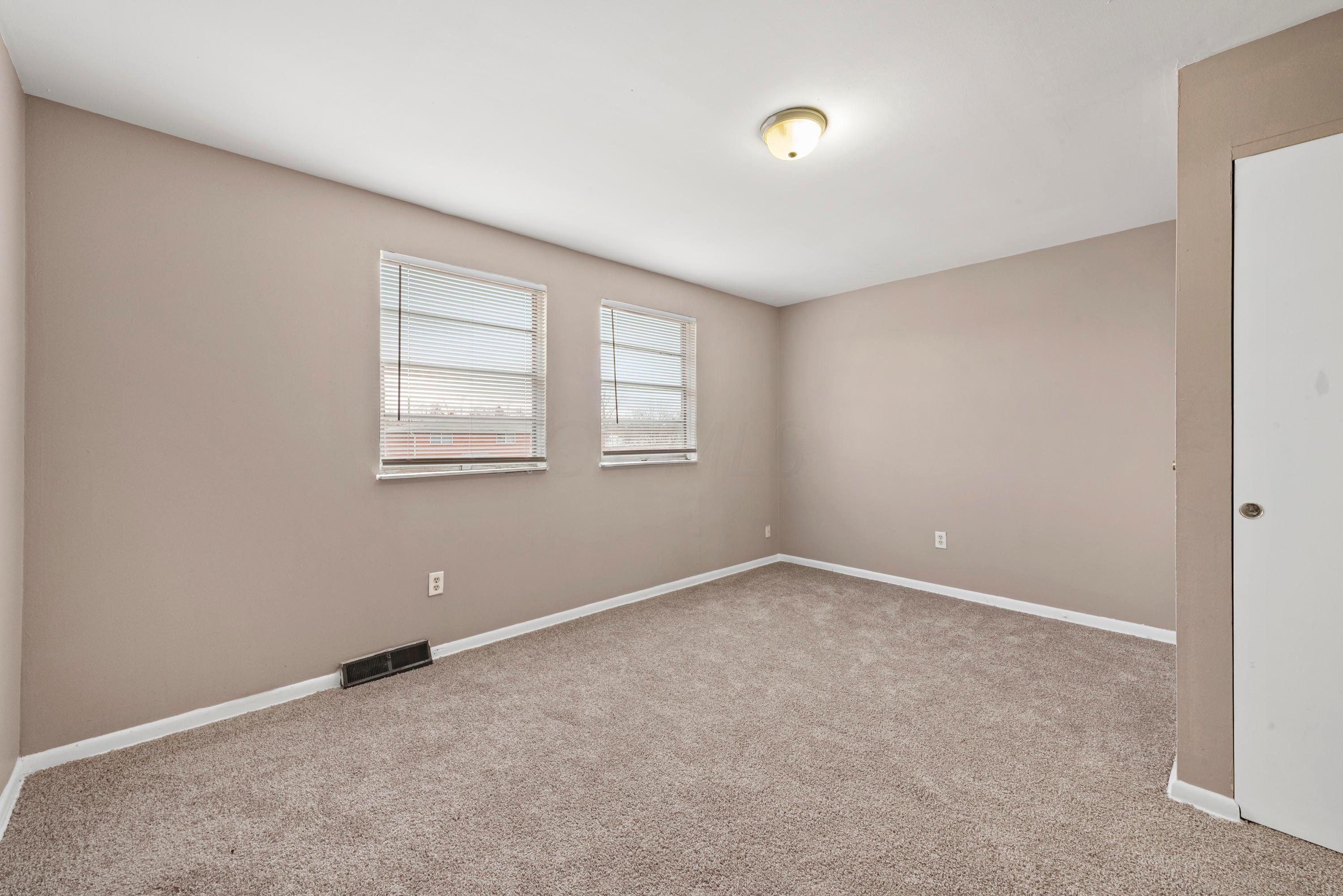 390 Barnett Road Columbus, OH 43213 - Photo 18 of 23