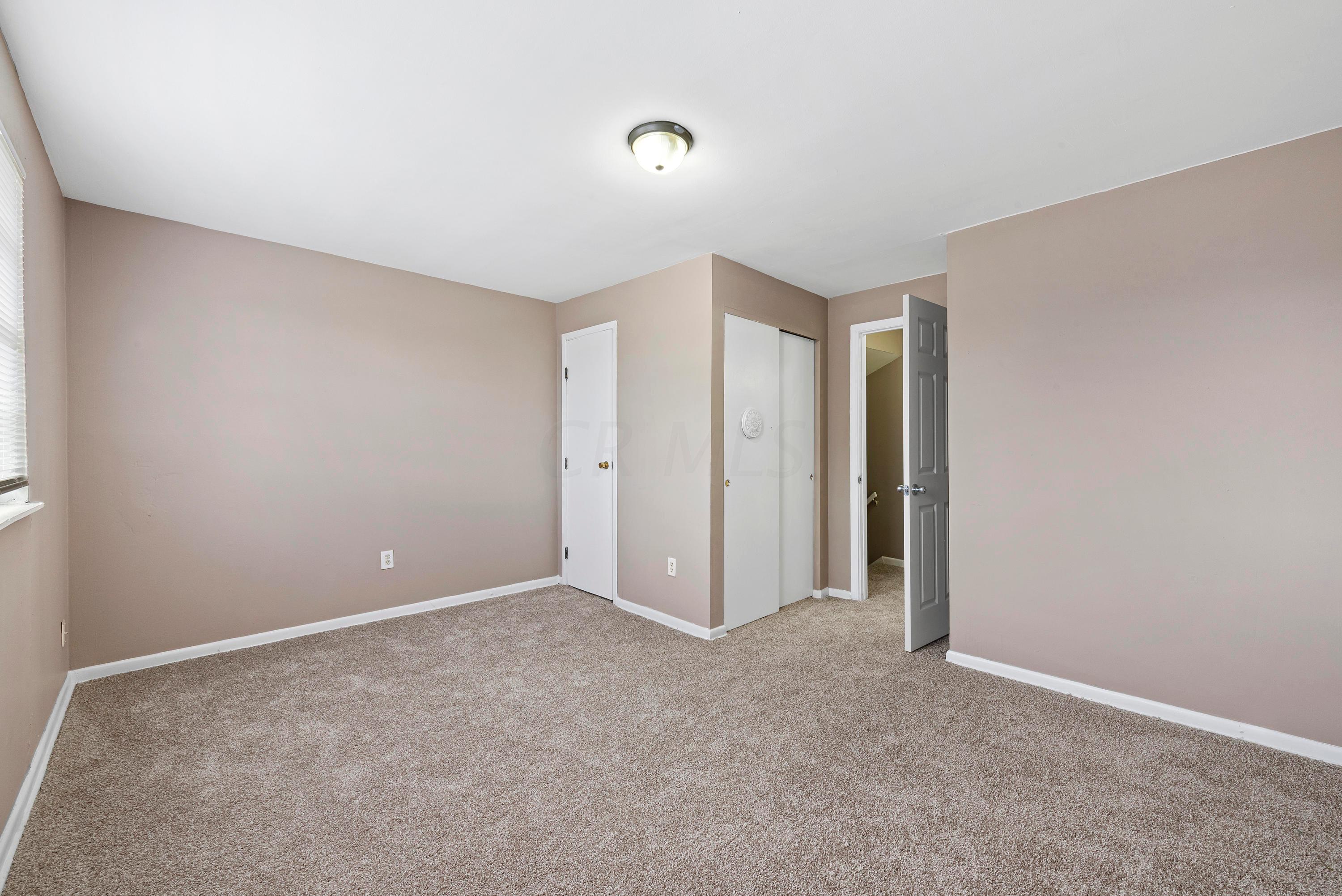 390 Barnett Road Columbus, OH 43213 - Photo 19 of 23