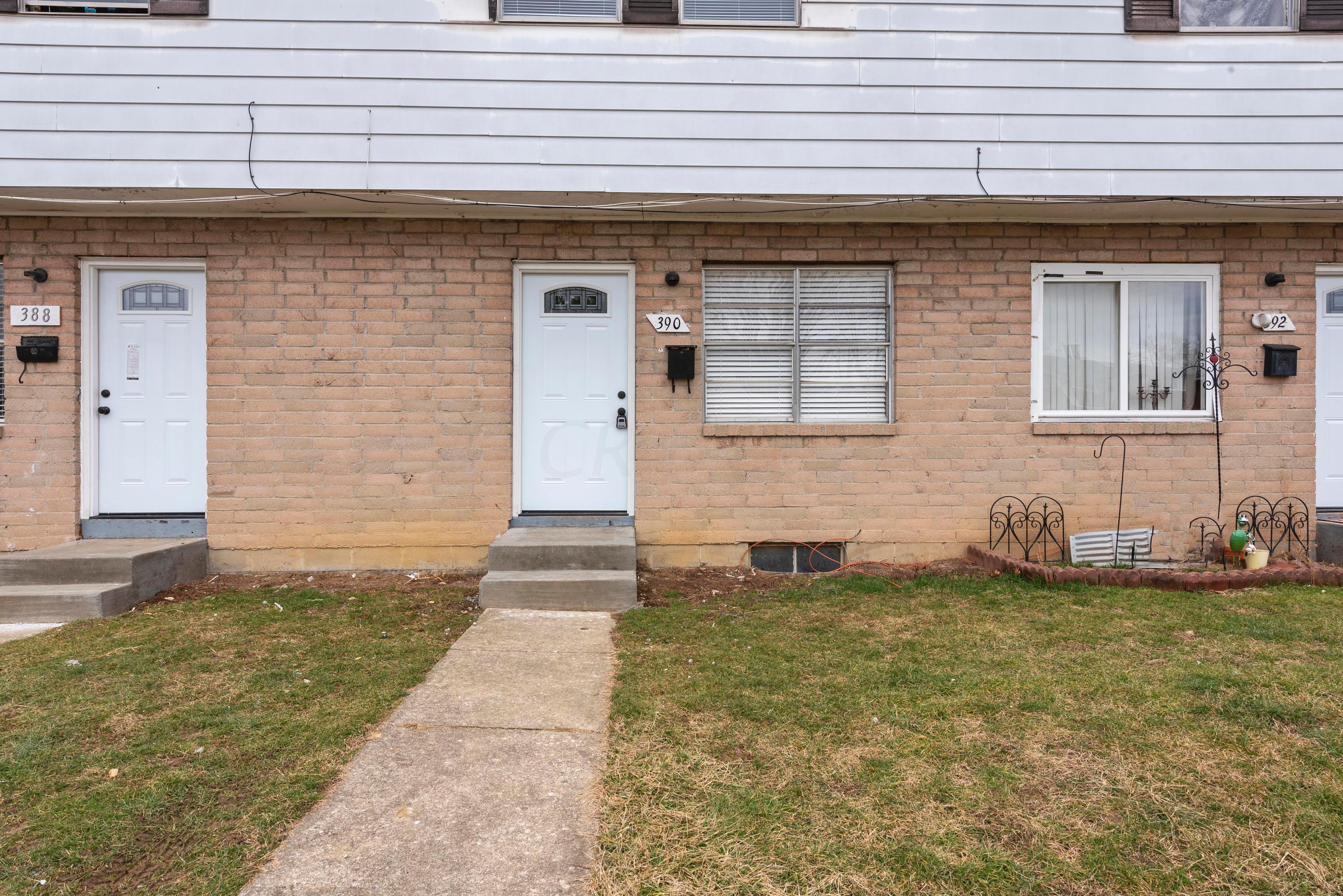390 Barnett Road Columbus, OH 43213 - Photo 3 of 23