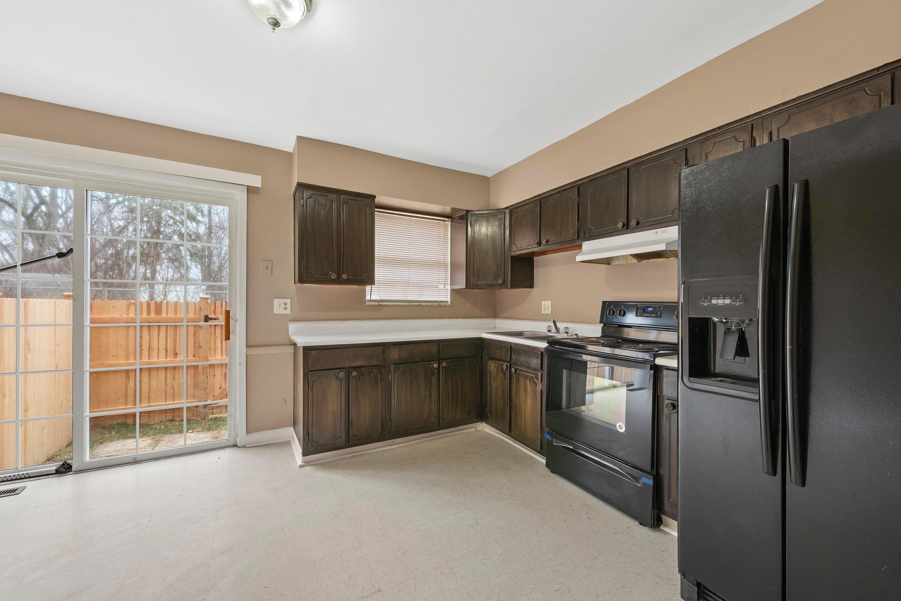 390 Barnett Road Columbus, OH 43213 - Photo 4 of 23